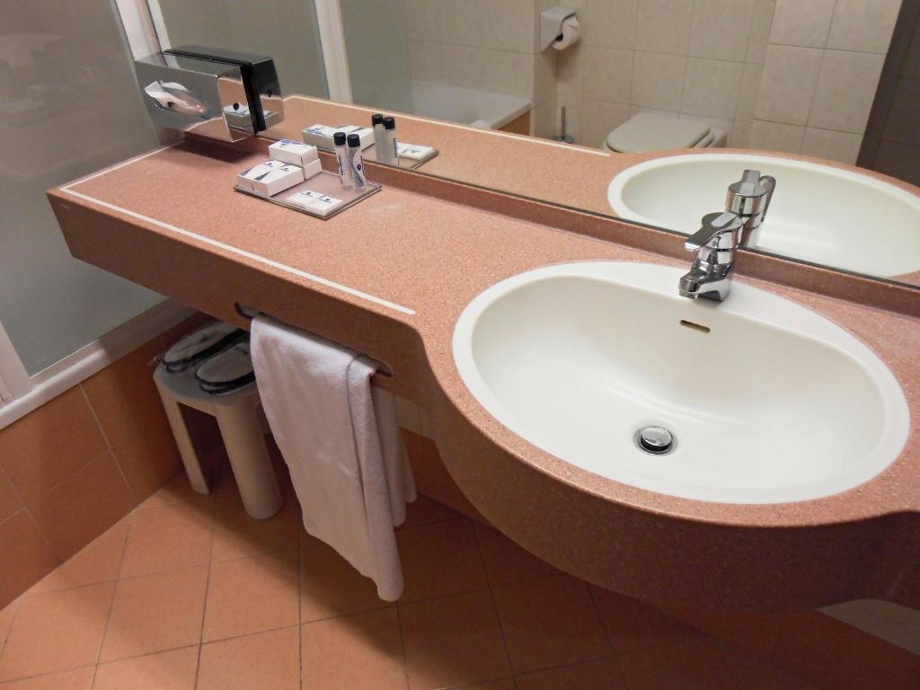 Comfort Twin/Double Room,784065270:JPEG